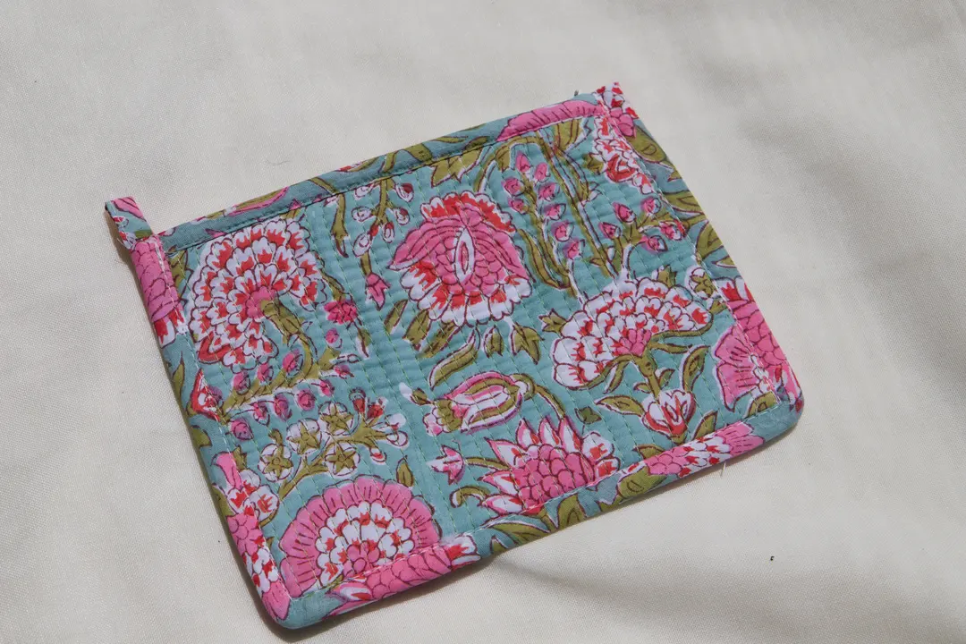 Pochette en coton matelassé Rangeen
