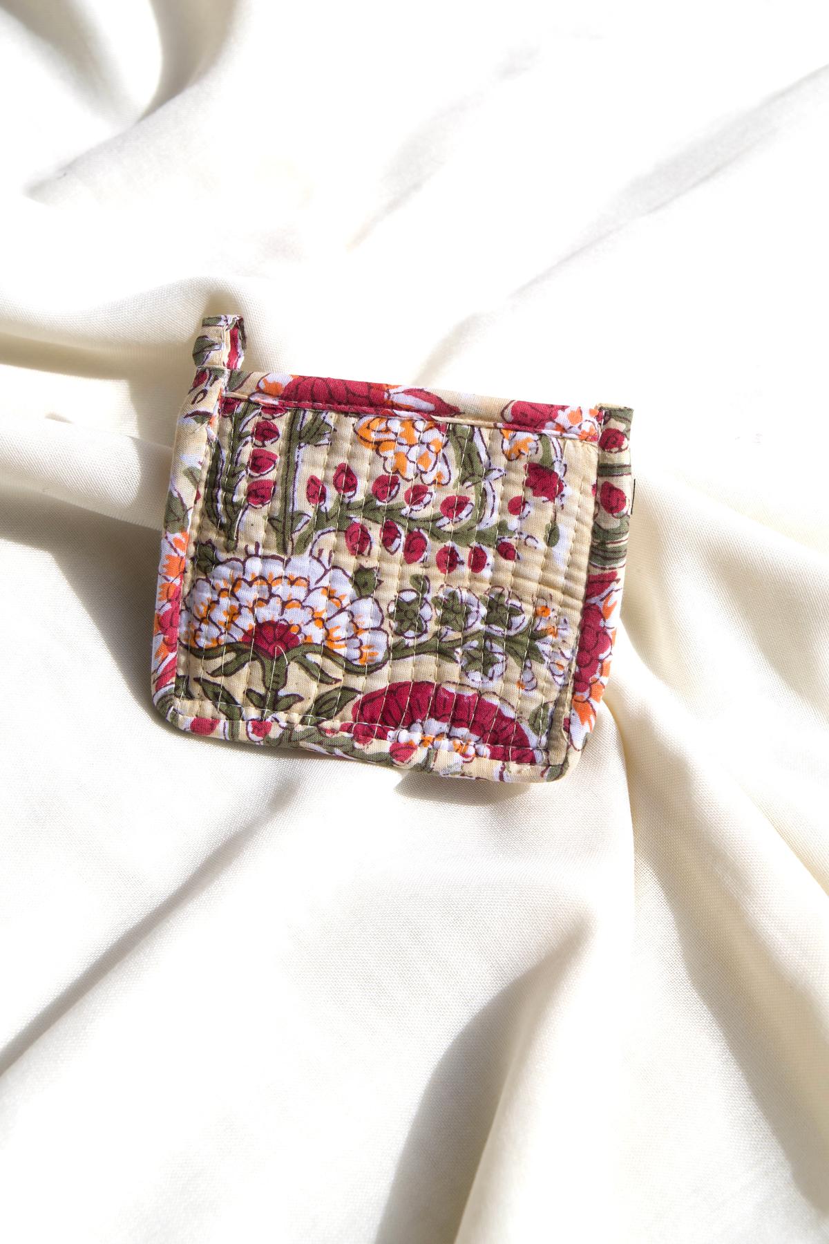 Porte monnaie coton matelassé beige fleurs rose