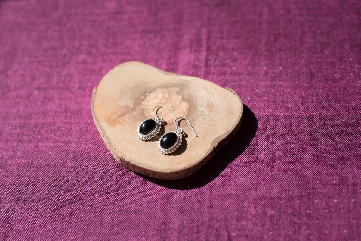 Boucles d'oreille pendantes en argent et tourmaline