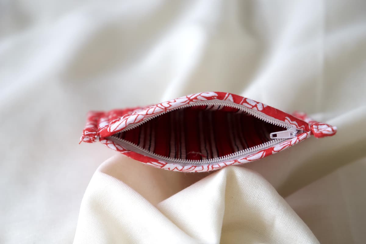 Petit porte monnaie coton matelassé rouge