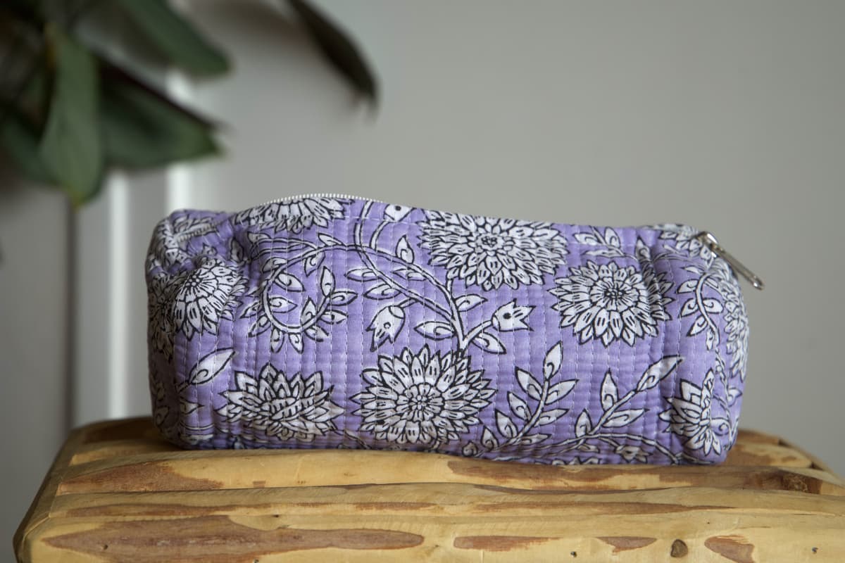 Trousse à crayon matelassé violet