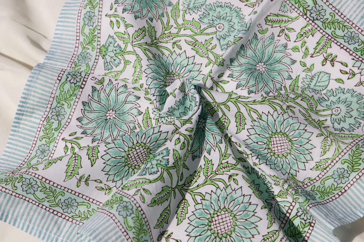 Mini foulard carré coton vert